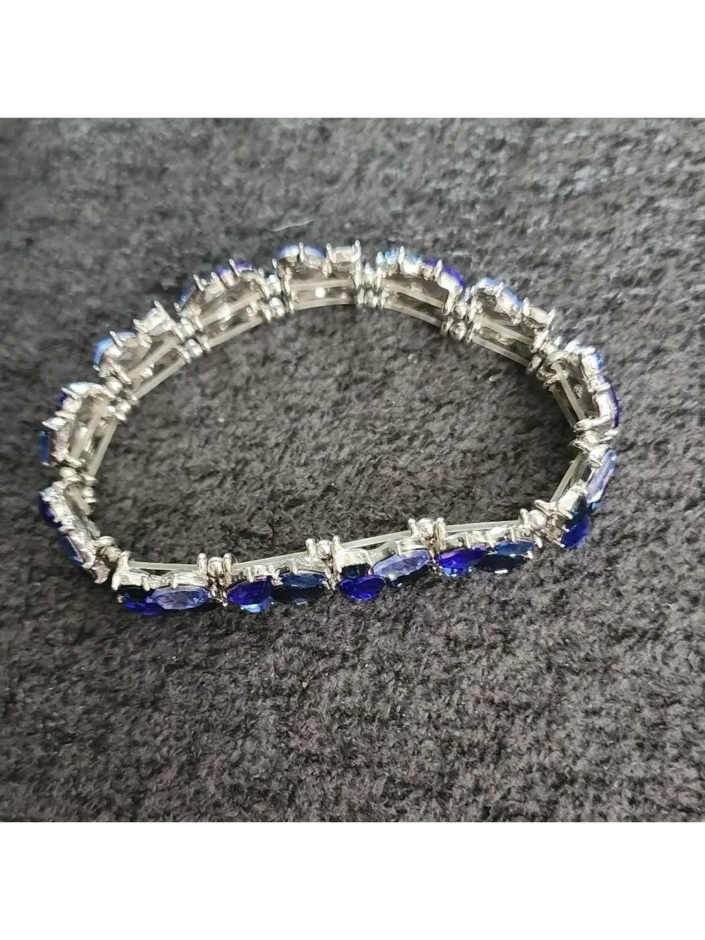 Elegant Blue Gemstone Stretch Bracelet